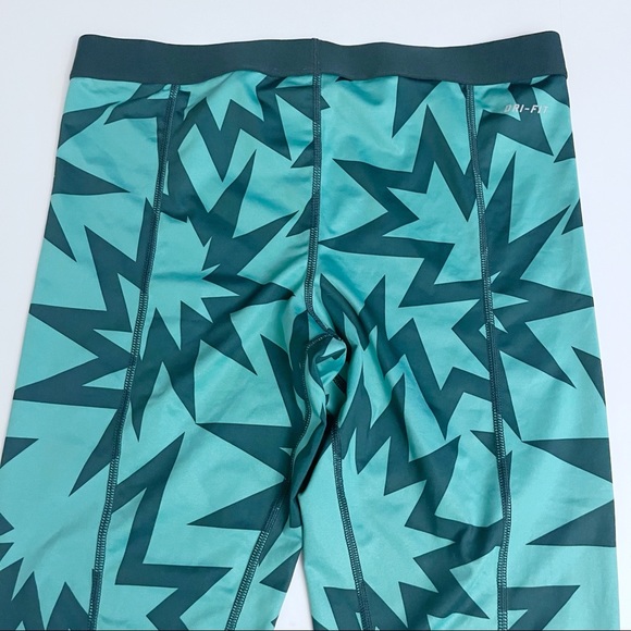 NIKE PRO Capri Leggings Large Green Teal Pattern - Picture 3 of 4